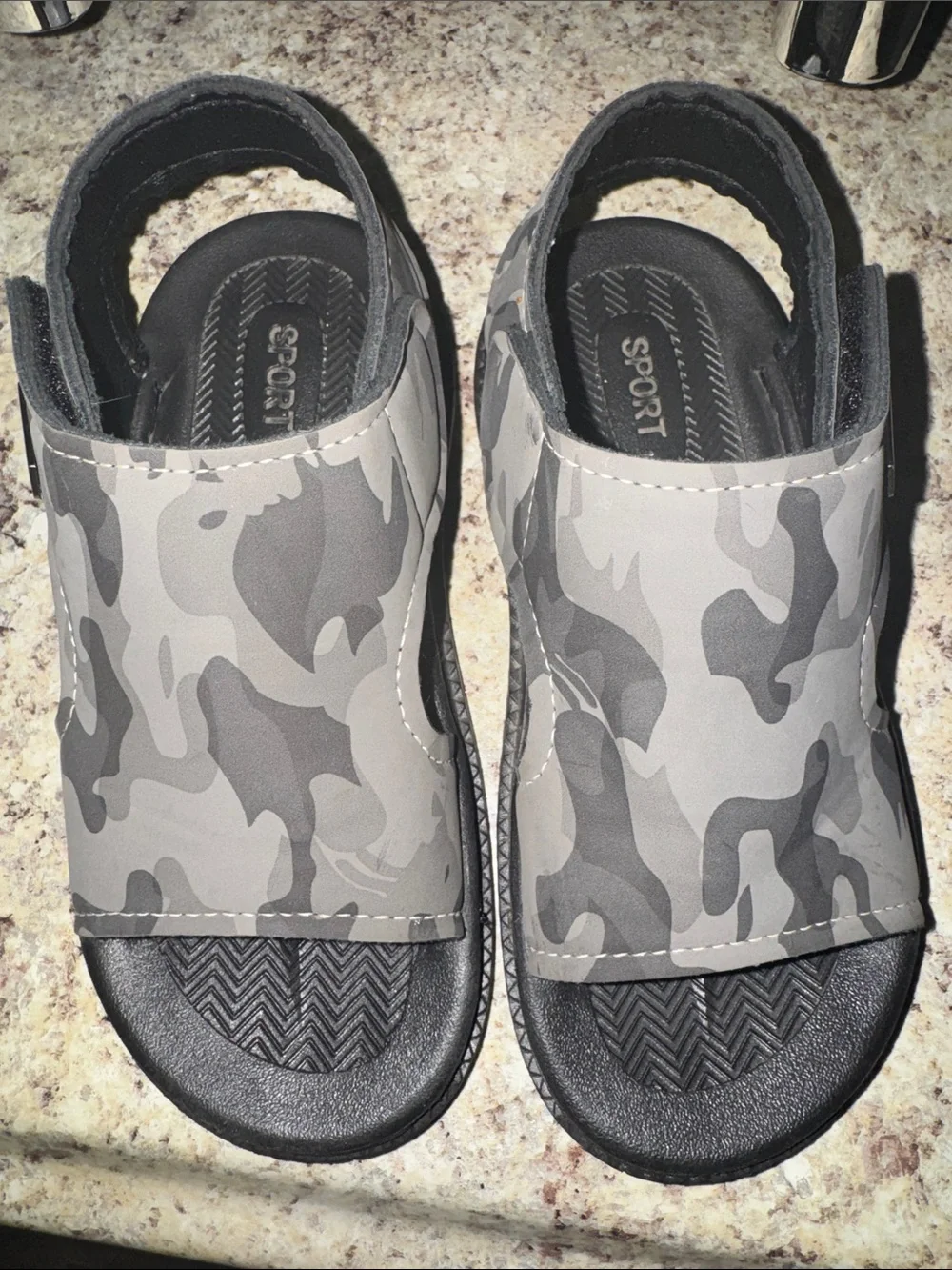 Sporto Kids Gray Camo Slide Sandals with Back Strap
